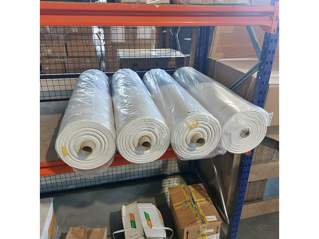 4x rol stucloper en spatkledenstof aan de meter - afbeelding 1 van  5