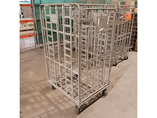 4x rolcontainer - afbeelding 8 van  9