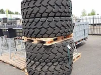 4x shovelband titan, mxl - afbeelding 1 van  6