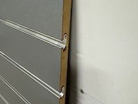 4x slatwall display grijs - afbeelding 2 van  2
