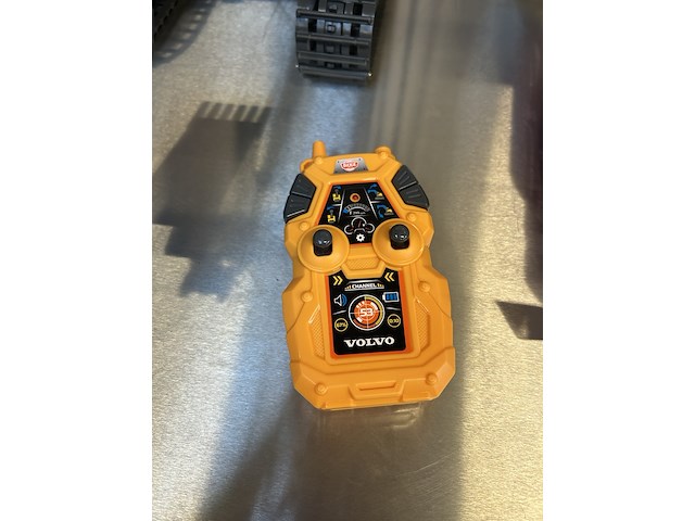 4x speelgoed (3x scania brandweerladderwagen, 1x volvo graafmachine) bruder - afbeelding 6 van  10