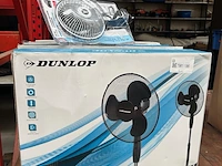 4x staande ventilator, 1x auto ventilator dunlop - afbeelding 1 van  4