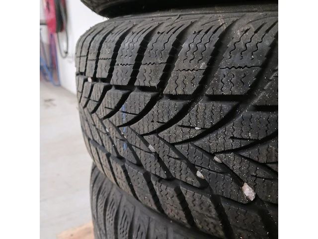 4x stalen velg met winterbanden voor fiat, novex, snowspeed 3 - 175/65 r14 83t - afbeelding 7 van  9
