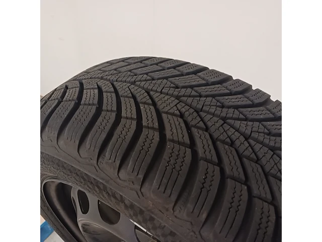 4x stalen velg met winterbanden voor vw, continental, wintercontact - 205/55 r 16 94h xl - afbeelding 3 van  9