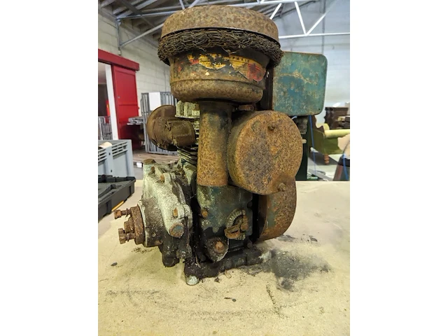 4x stationaire motor , o.a. briggs & stratton 5 pk - afbeelding 20 van  28
