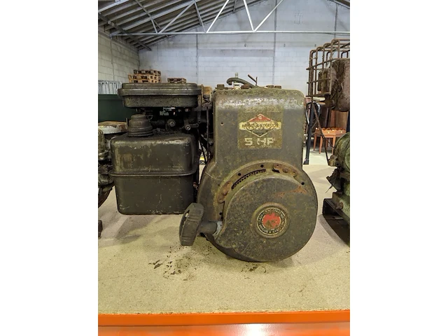 4x stationaire motor , o.a. briggs & stratton 5 pk - afbeelding 28 van  28