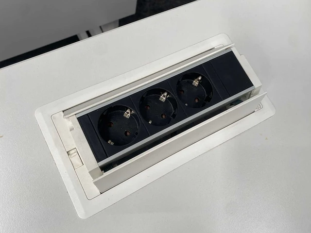 4x steelcase - mobiele klaptafel 140x70 - afbeelding 16 van  16