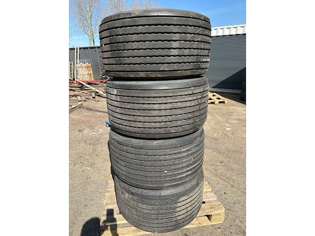 4x trailerbanden 445/45r19.5 - afbeelding 2 van  5