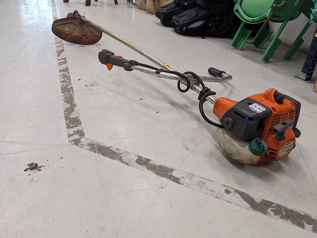 4x tuingereedschap, stihl en husqvarna - afbeelding 4 van  24