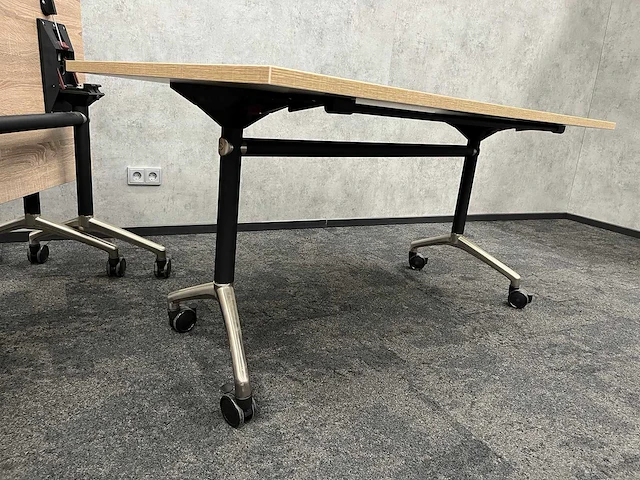 4x verrijdbare klaptafel 160x80 - afbeelding 6 van  9