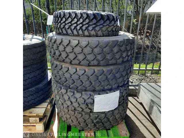 4x vrachtwagenband michelin, xzl - afbeelding 1 van  6