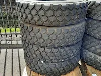 4x vrachtwagenband michelin, xzl