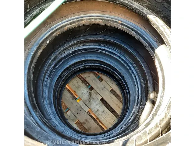 4x vrachtwagenband michelin, xzl - afbeelding 4 van  5