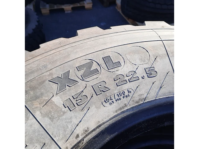 4x vrachtwagenband michelin, xzl - afbeelding 4 van  8