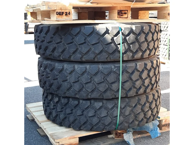 4x vrachtwagenband, michelin, xzl - afbeelding 6 van  7