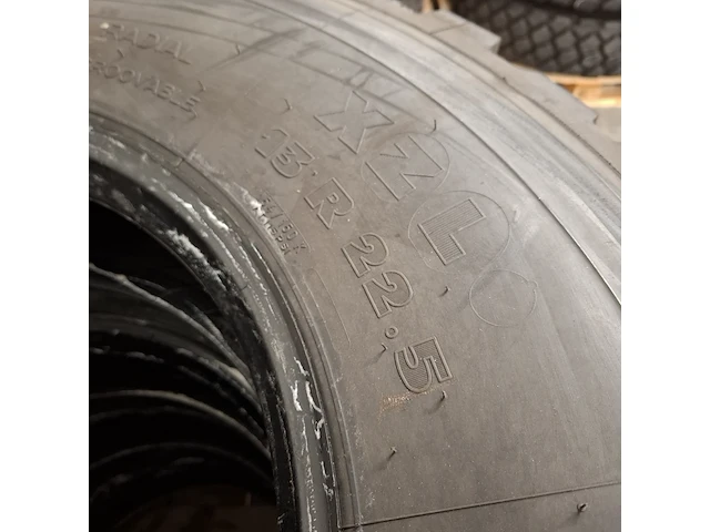 4x vrachtwagenband, michelin, xzl - afbeelding 3 van  4