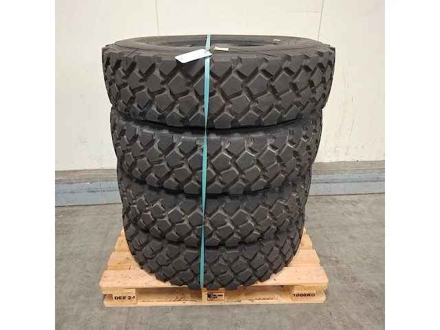 4x vrachtwagenband, michelin, xzl - afbeelding 1 van  5