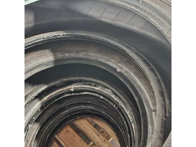 4x vrachtwagenband, michelin, xzl - afbeelding 4 van  5