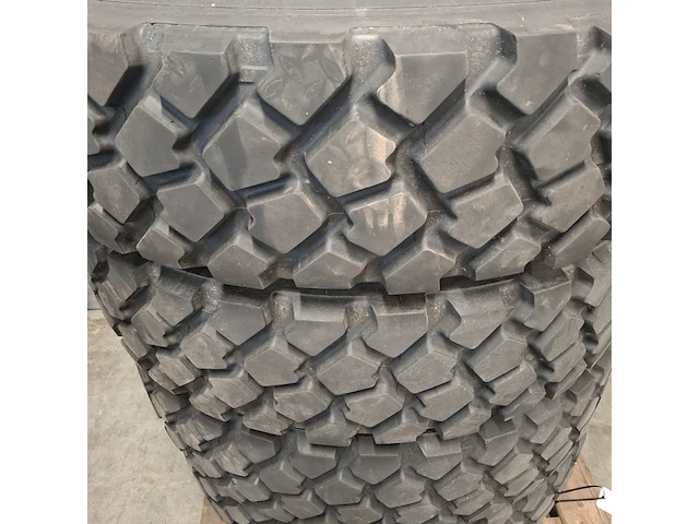 4x vrachtwagenband, michelin, xzl - afbeelding 5 van  5
