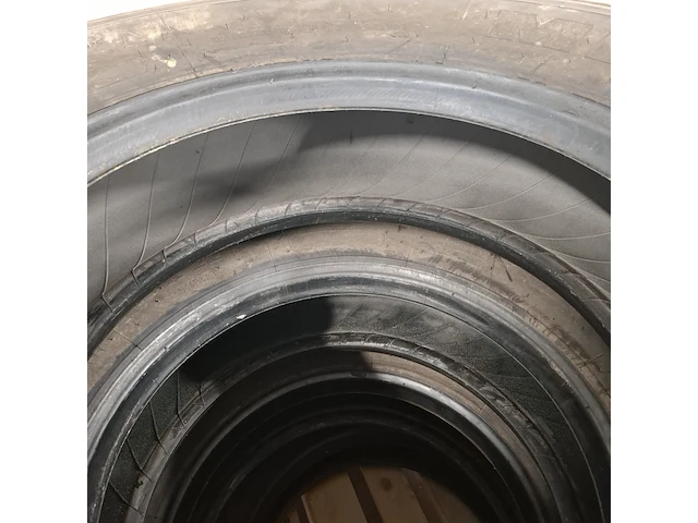 4x vrachtwagenband, michelin, xzl - afbeelding 4 van  5