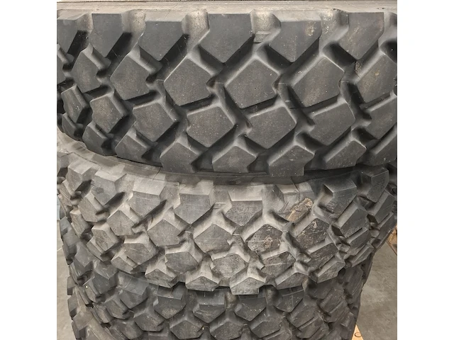 4x vrachtwagenband, michelin, xzl - afbeelding 5 van  5