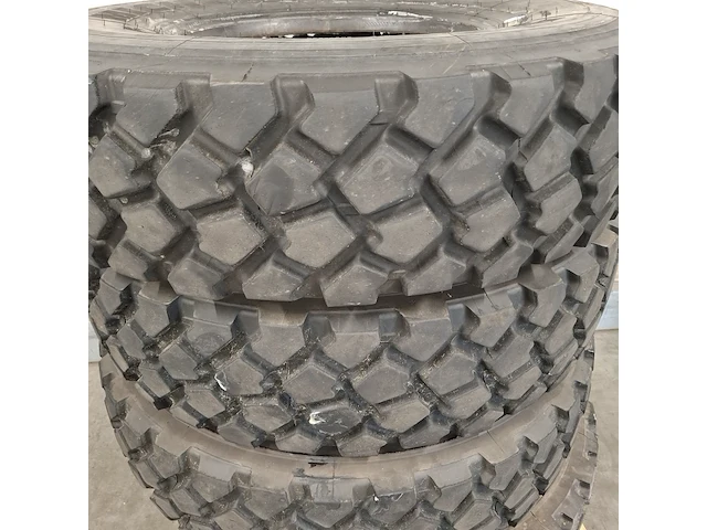 4x vrachtwagenband, michelin, xzl - afbeelding 5 van  5