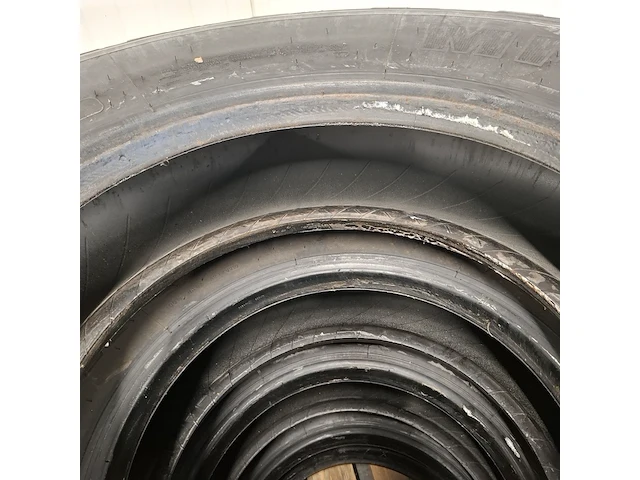4x vrachtwagenband, michelin, xzl - afbeelding 4 van  5