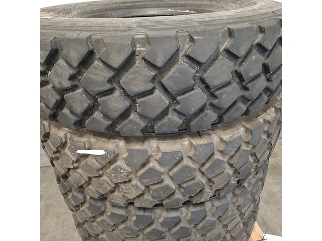 4x vrachtwagenband, michelin, xzl - afbeelding 5 van  5