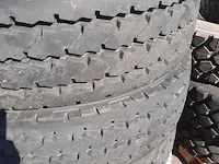 4x vrachtwagenband michelin, xzy-2 - afbeelding 5 van  5
