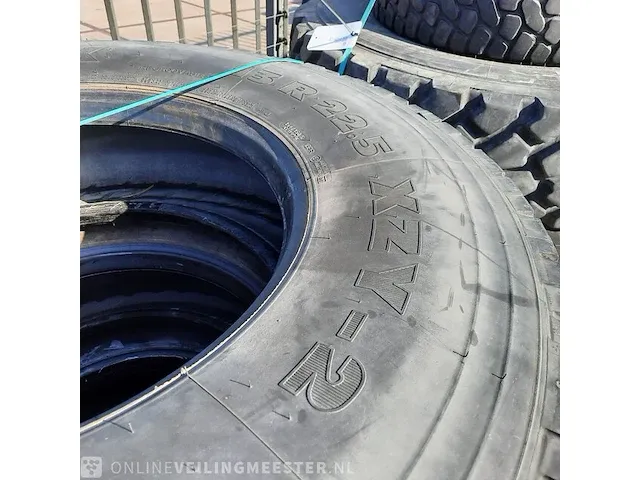 4x vrachtwagenband michelin, xzy-2 - afbeelding 3 van  5