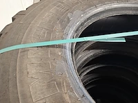 4x vrachtwagenband, michelin - afbeelding 2 van  5