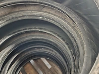 4x vrachtwagenband, michelin - afbeelding 4 van  5
