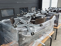 4x werktafel met 20x bureaustoel - afbeelding 8 van  11