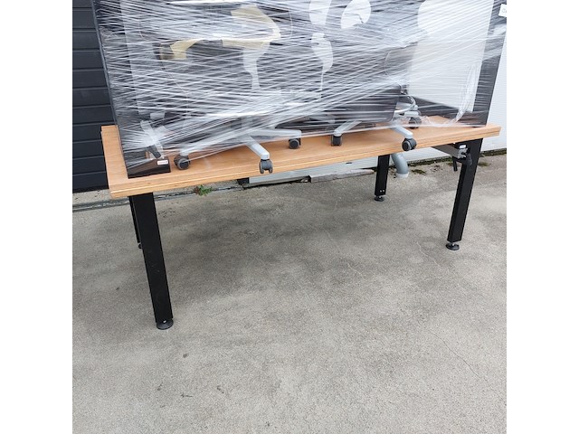 4x werktafel met 20x bureaustoel - afbeelding 9 van  11