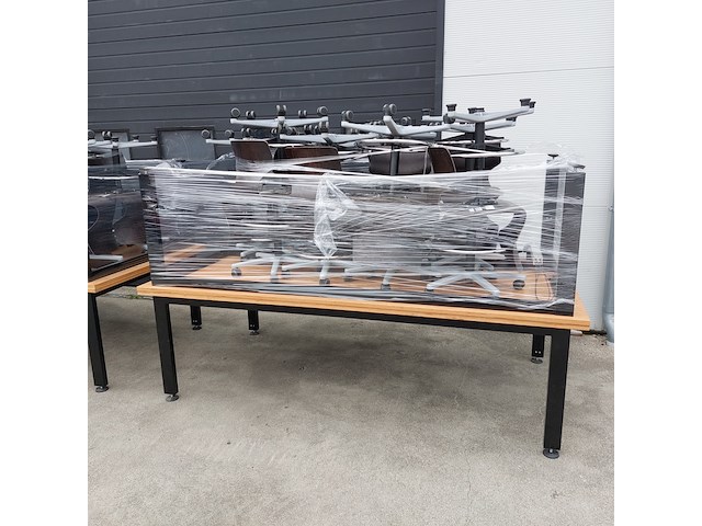 4x werktafel met 36x bureaustoel - afbeelding 5 van  12