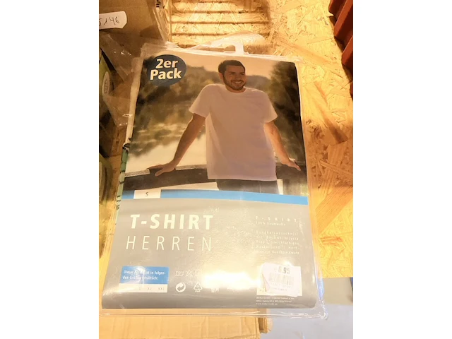 5 pak tshirts a 2 stuks retour uit verkoop 3x mt s 2x mt l - afbeelding 5 van  11