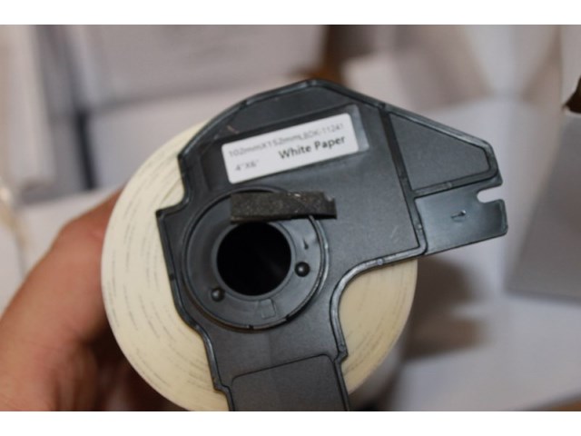 5 rol brother dk-11241 compatible labels, 102 mm x 152 mm, 200 etiketten - afbeelding 6 van  11