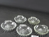 5 schelpschalen - afbeelding 2 van  5
