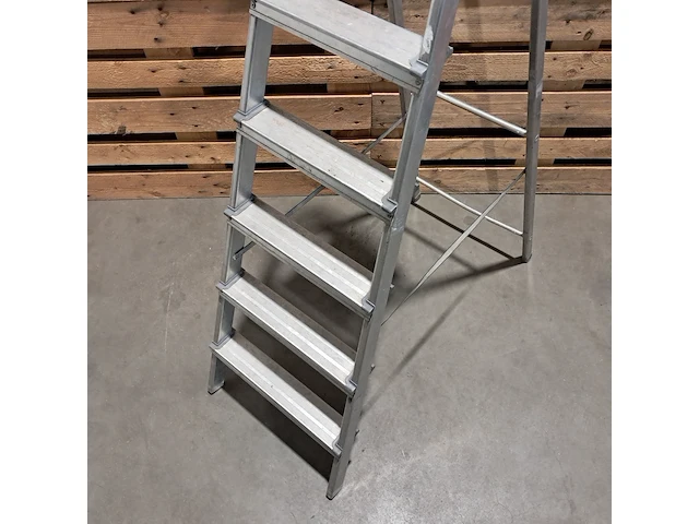 5-treeds enkele trap, kwikkie - afbeelding 3 van  4