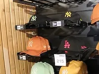 50 kinderpetten new era 9forty ny en la - afbeelding 2 van  3