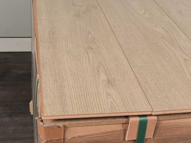 50 m2 alba laminaat - 1290 x 190 x 8 mm - afbeelding 2 van  4
