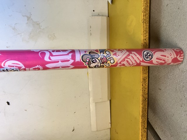 50 rol girls power kaft of kadopapier - afbeelding 1 van  7