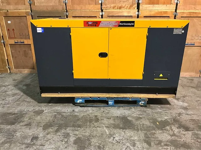 50kw stroomgenerator gfs-50 400v 90,2a silent met 4 cilinder watergekoelde turbo dieselmotor (ongebruikt) - afbeelding 1 van  18