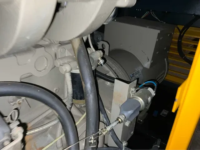 50kw stroomgenerator gfs-50 400v 90,2a silent met 4 cilinder watergekoelde turbo dieselmotor (ongebruikt) - afbeelding 14 van  18