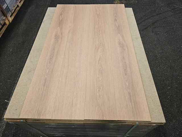 52 m2 laminaat plank - 1288 x 195 x 8 mm - afbeelding 3 van  3