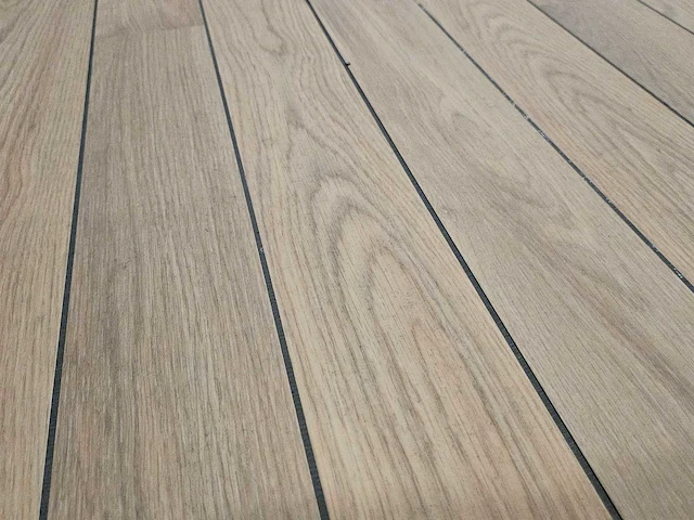 53 m2 laminaat plank - 1207 x 198 x 11 mm - afbeelding 1 van  3