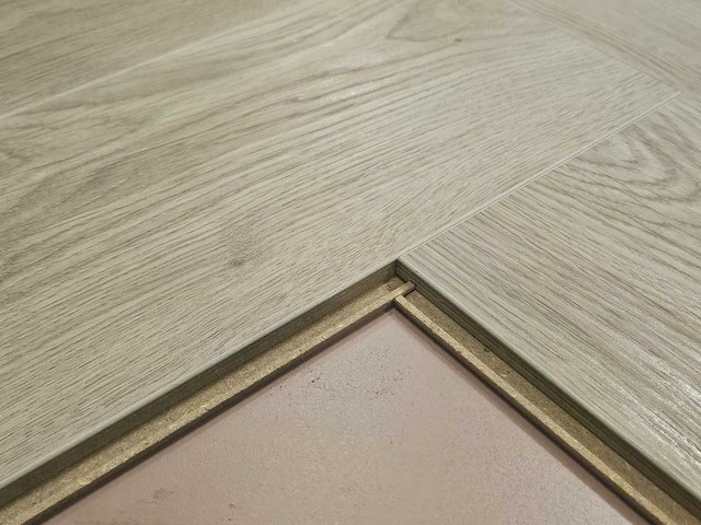 53 m2 laminaat visgraat - 628 x 157 x 10 mm - afbeelding 2 van  3