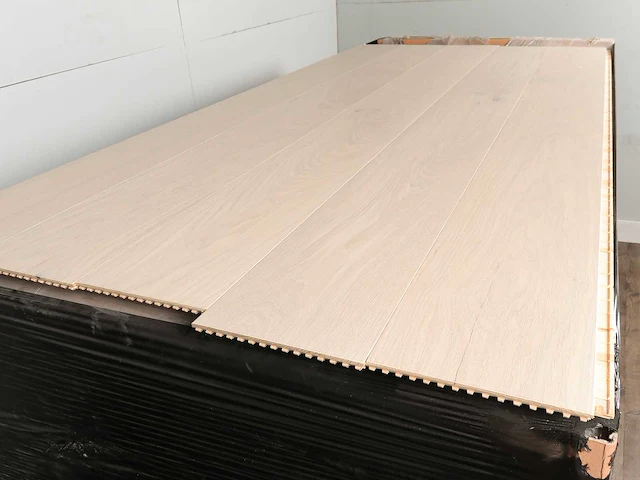 53 m2 parket eiken xl mutliplank - 2000 x 188 x 15 mm - afbeelding 2 van  4