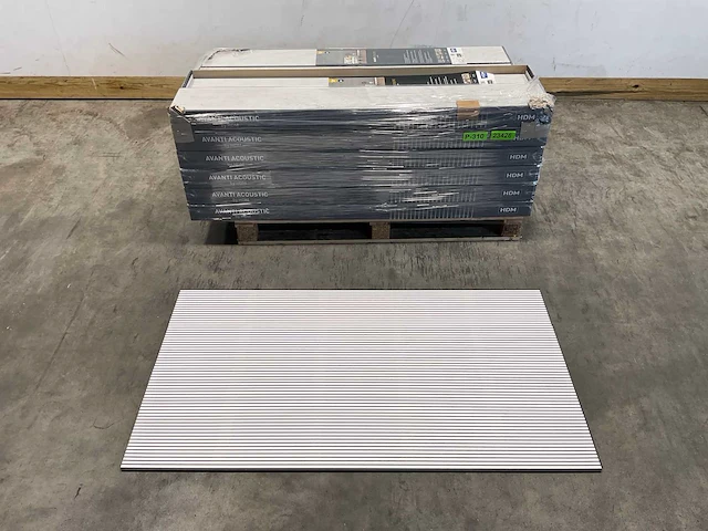 53,5m² hdm akoestische wandpanelen - clair white - 138,8x20,1 cm - afbeelding 1 van  8
