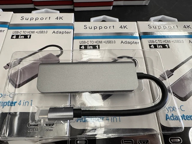 53x adapter usb-c (26x 4-in-1, 27x 3-in-1) - afbeelding 4 van  6